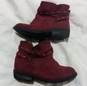 Stylish Red Ankle Boots for Women Jessica Simpson